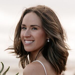 Meet your Posher, Liz